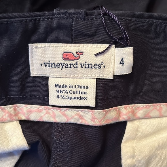 Vineyard Vines Dayboat Classic Shorts in Navy Blue Size 4 - Picture 6 of 10